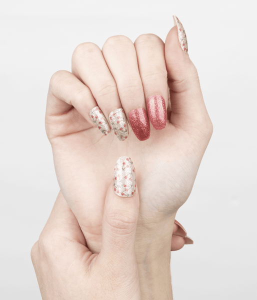 Neprozorne lak nalepke za nohte, 16 kom, CHERRY SPARKLE