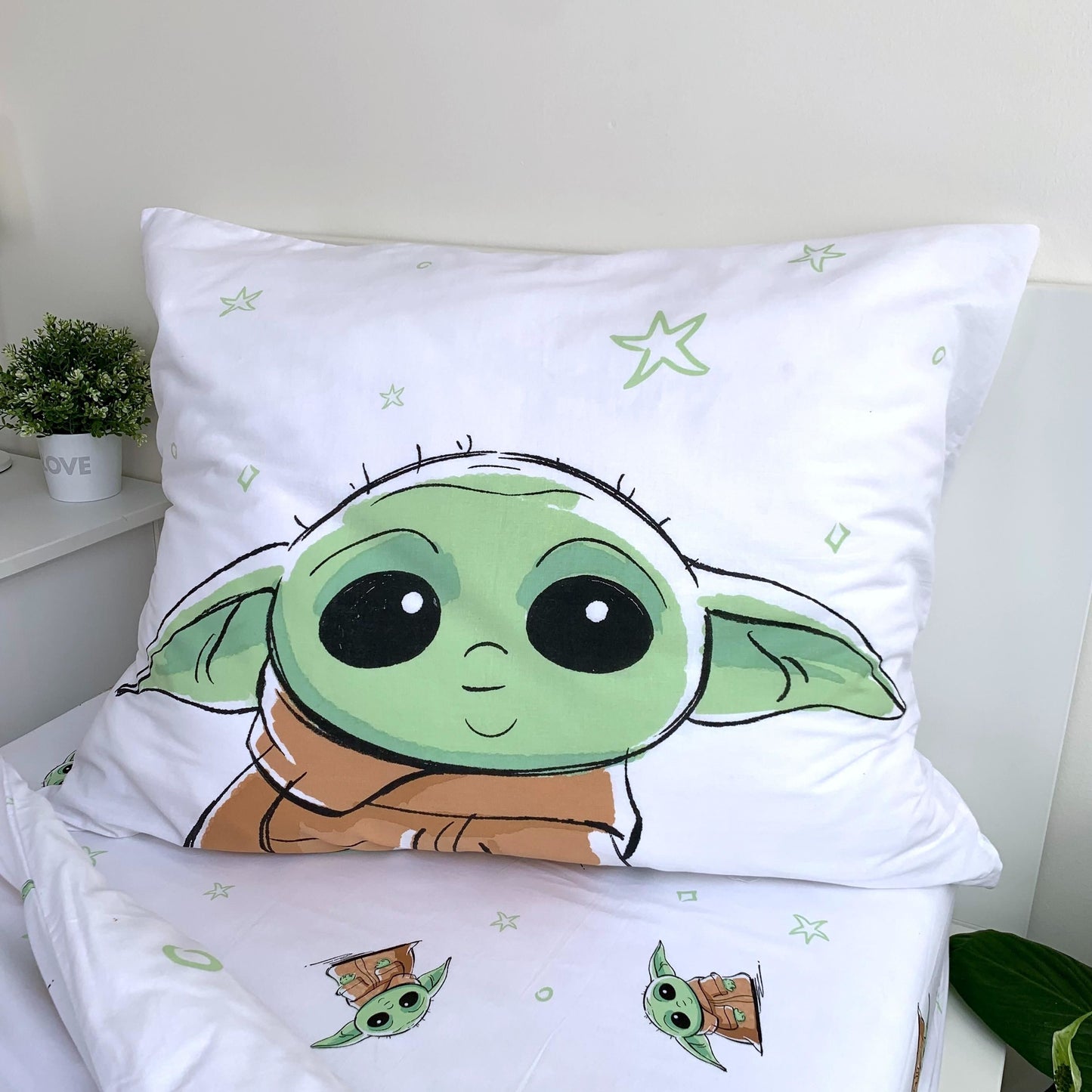 Star Wars otroška posteljnina Baby Yoda | Shopacita